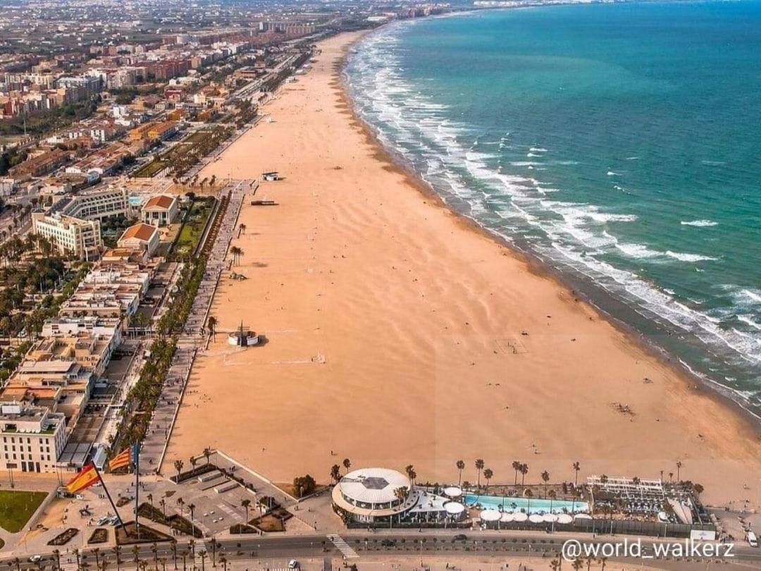 Apartamento Turistico Lux Center Valencia Exteriör bild