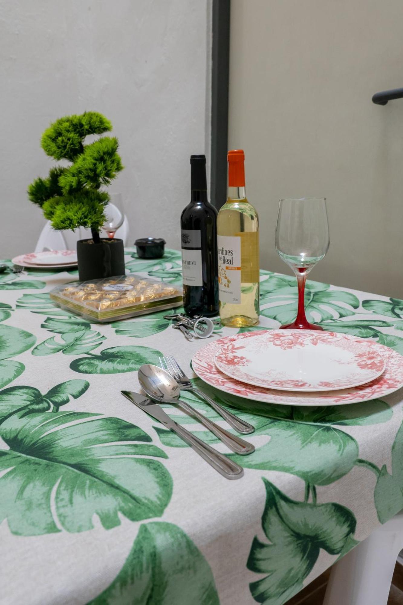 Apartamento Turistico Lux Center Valencia Exteriör bild